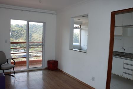 Sala de apartamento para alugar com 2 quartos, 55m² em Jardim Vista Alegre, Embu das Artes