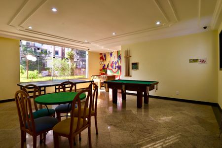 Apartamento para alugar com 124m², 3 quartos e 2 vagas Apartamento para alugar com 124m², 3 quartos e 2 vagasSalão de jogos