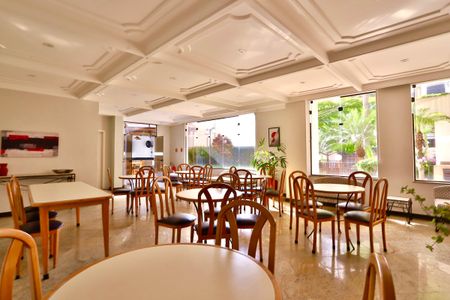 Apartamento para alugar com 124m², 3 quartos e 2 vagas Apartamento para alugar com 124m², 3 quartos e 2 vagasSalão de Festas