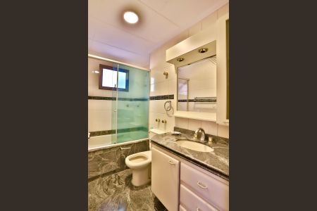 Apartamento para alugar com 124m², 3 quartos e 2 vagas Apartamento para alugar com 124m², 3 quartos e 2 vagasBanheiro do Quarto 3