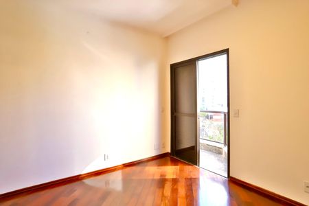 Apartamento para alugar com 124m², 3 quartos e 2 vagas Apartamento para alugar com 124m², 3 quartos e 2 vagasQuarto 3