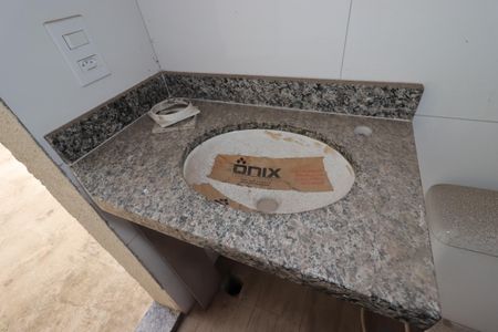 Casa para alugar com 120m², 2 quartos e 1 vagaBanheiro Externo - Pia