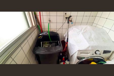 Apartamento à venda com 62m², 2 quartos e 1 vaga Apartamento à venda com 62m², 2 quartos e 1 vagaÁrea de Serviço