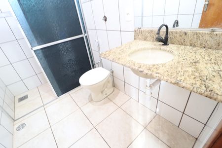 Casa para alugar com 102m², 2 quartos e 1 vagaBanheiro Social 2