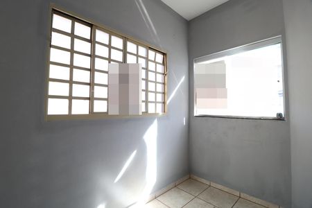Casa para alugar com 102m², 2 quartos e 1 vagaEscritório