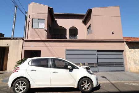 Casa para alugar com 102m², 2 quartos e 1 vagaFachada