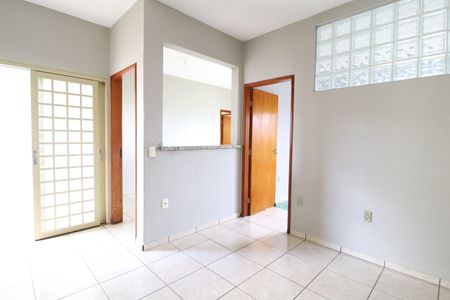 Casa para alugar com 102m², 2 quartos e 1 vagaSala de Jantar