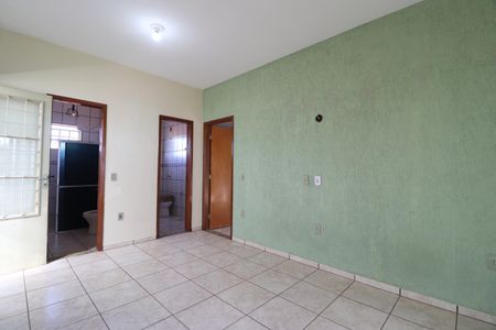 Casa para alugar com 102m², 2 quartos e 1 vagaSala