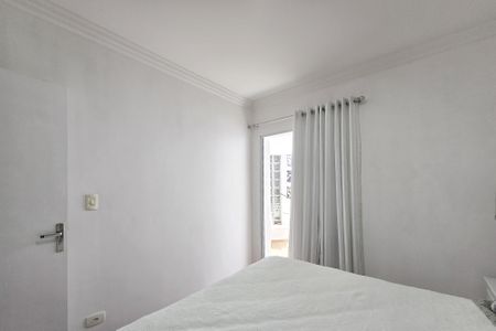 Casa à venda com 200m², 3 quartos e 3 vagas Casa à venda com 200m², 3 quartos e 3 vagasQuarto 2