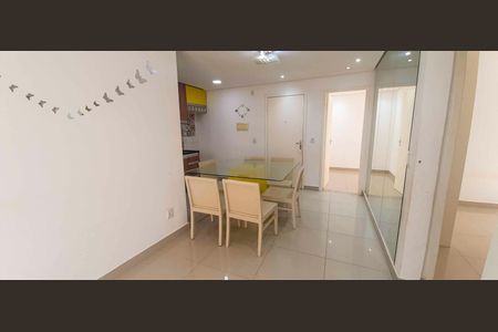 Sala de apartamento à venda com 3 quartos, 57m² em Novo Osasco, Osasco