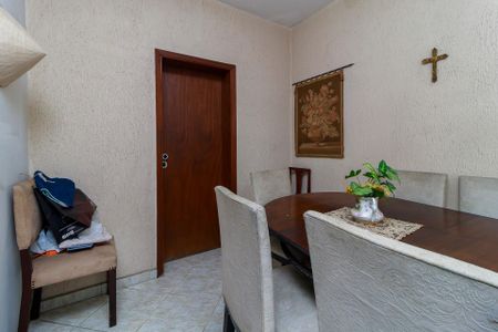 Casa à venda com 137m², 2 quartos e 2 vagasSala 3