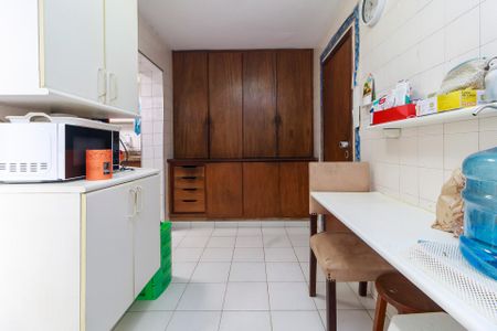 Casa à venda com 137m², 2 quartos e 2 vagasCozinha