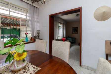 Casa à venda com 137m², 2 quartos e 2 vagasSala 3