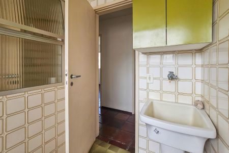 Apartamento para alugar com 130m², 3 quartos e 1 vagaÁrea de serviço