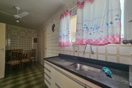 Apartamento para alugar com 130m², 3 quartos e 1 vagaCozinha