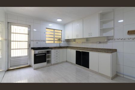 Casa para alugar com 100m², 3 quartos e 1 vagaCozinha