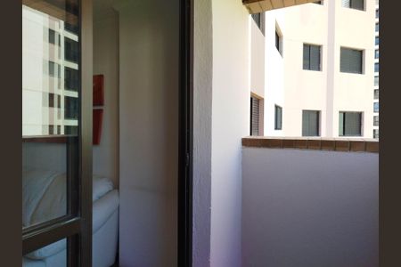 Apartamento à venda com 70m², 2 quartos e 1 vagaVaranda