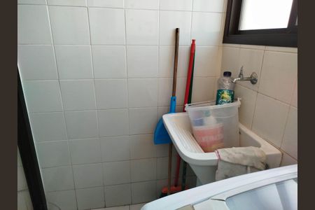 Apartamento à venda com 70m², 2 quartos e 1 vagaÁrea de Serviço