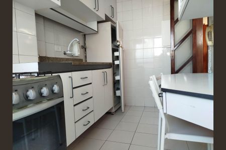 Apartamento à venda com 70m², 2 quartos e 1 vagaCozinha
