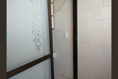 Apartamento à venda com 70m², 2 quartos e 1 vagaÁrea de Serviço
