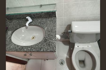 Apartamento à venda com 70m², 2 quartos e 1 vagaBanheiro