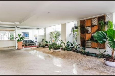 Apartamento à venda com 98m², 2 quartos e 1 vagaFoto 07
