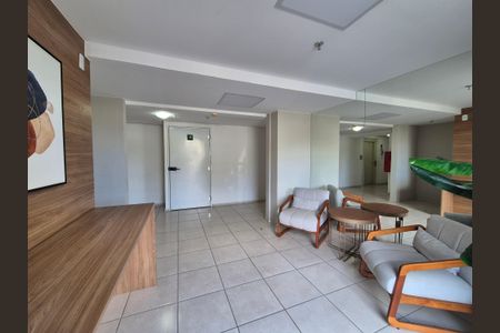 Apartamento para alugar com 45m², 2 quartos e 1 vaga Apartamento para alugar com 45m², 2 quartos e 1 vagaHall de Entrada