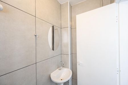 Apartamento para alugar com 67m², 2 quartos e 1 vagaBanheiro de Serviço
