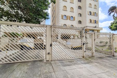 Apartamento para alugar com 67m², 2 quartos e 1 vagaFachada