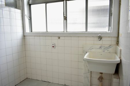 Apartamento para alugar com 67m², 2 quartos e 1 vaga Apartamento para alugar com 67m², 2 quartos e 1 vagaÁrea de Serviço