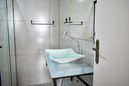 Apartamento para alugar com 67m², 2 quartos e 1 vaga Apartamento para alugar com 67m², 2 quartos e 1 vagaBanheiro Social