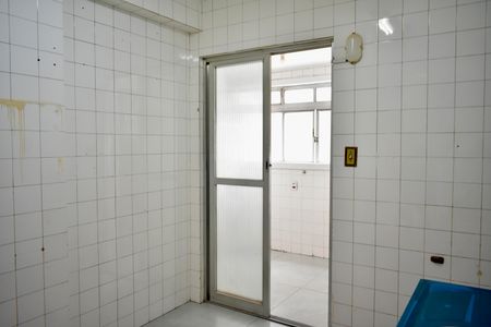 Apartamento para alugar com 67m², 2 quartos e 1 vaga Apartamento para alugar com 67m², 2 quartos e 1 vagaCozinha
