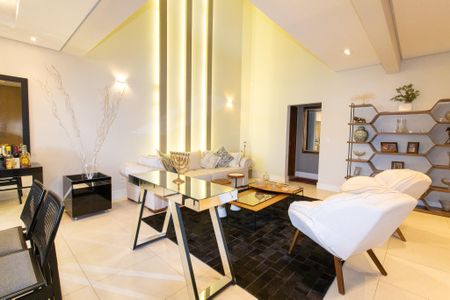 Casa de condomínio à venda com 300m², 4 quartos e 4 vagasSala