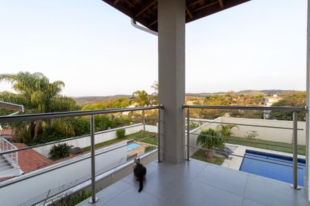 Casa de condomínio à venda com 300m², 4 quartos e 4 vagasSuíte 1 Varanda