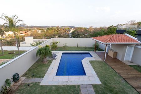 Casa de condomínio à venda com 300m², 4 quartos e 4 vagasSuíte 1 Varanda