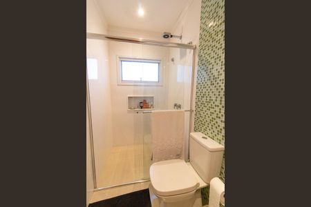 Casa de condomínio à venda com 300m², 4 quartos e 4 vagasBanheiro da Suíte 3