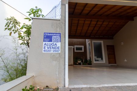 Casa de condomínio à venda com 300m², 4 quartos e 4 vagasPlaca
