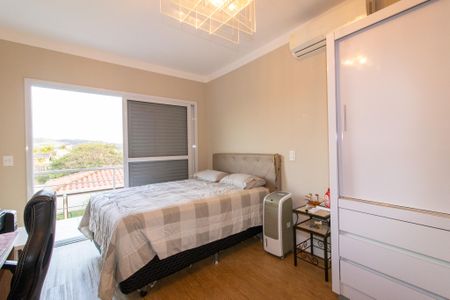 Casa de condomínio à venda com 300m², 4 quartos e 4 vagasSuíte 3