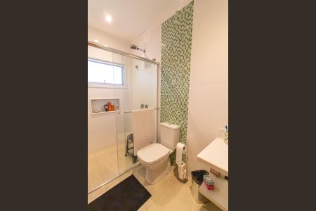 Casa de condomínio à venda com 300m², 4 quartos e 4 vagasBanheiro da Suíte 3