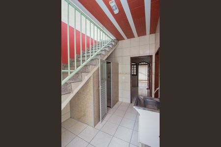 Casa à venda com 200m², 3 quartos e 2 vagas Casa à venda com 200m², 3 quartos e 2 vagasÁrea de Serviço