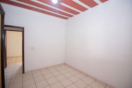Casa à venda com 200m², 3 quartos e 2 vagas Casa à venda com 200m², 3 quartos e 2 vagasQuarto 3