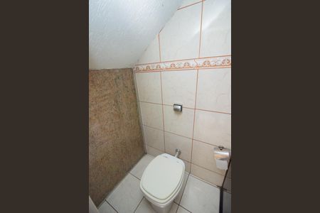 Casa à venda com 200m², 3 quartos e 2 vagas Casa à venda com 200m², 3 quartos e 2 vagasLavabo