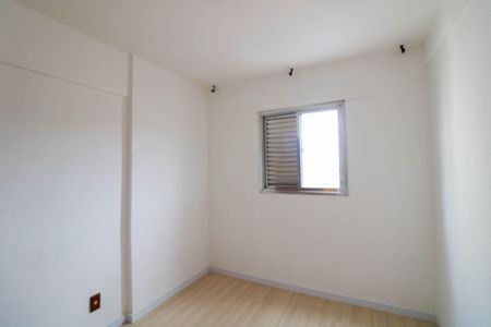 Apartamento à venda com 75m², 2 quartos e 1 vagaQuarto 2
