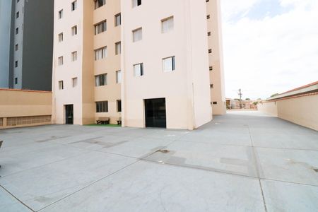 Apartamento à venda com 75m², 2 quartos e 1 vagaÁrea comum