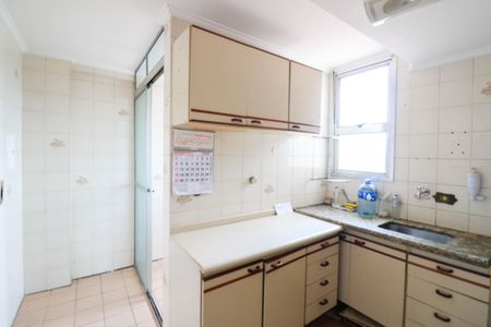 Apartamento à venda com 75m², 2 quartos e 1 vagaCozinha