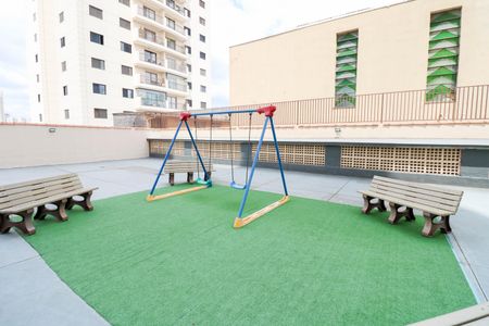 Apartamento à venda com 75m², 2 quartos e 1 vagaÁrea comum - Playground