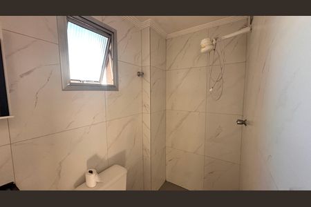 Banheiro social de apartamento à venda com 1 quarto, 75m² em Vila Paulista, São Paulo