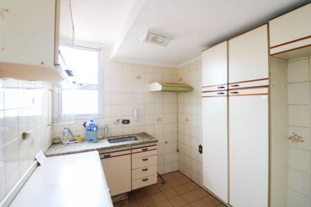 Apartamento à venda com 75m², 2 quartos e 1 vagaCozinha