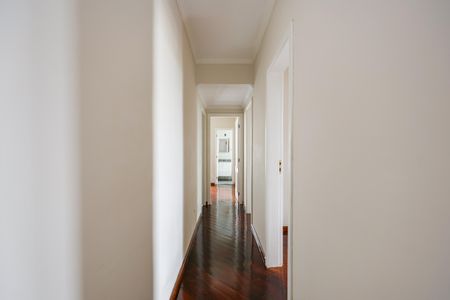 Apartamento à venda com 157m², 4 quartos e 4 vagasCorredor