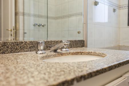 Apartamento à venda com 157m², 4 quartos e 4 vagasBanheiro da Suíte 1